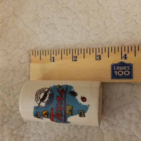 Vintage Texas State Salt and Pepper Shaker Set Made in Korea - Picture 6 of 6